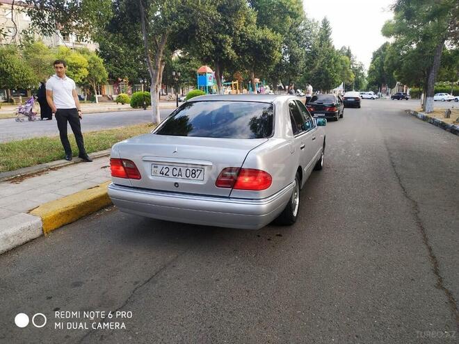 Mercedes E 200 1996, 401,330 km - 2.0 l - Lənkəran