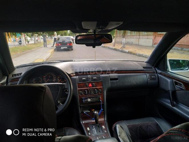 Mercedes E 200 1996, 401,330 km - 2.0 l - Lənkəran