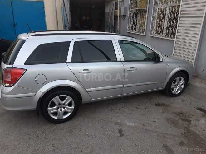 Opel Astra 2008, 318,000 km - 1.3 l - Qazax