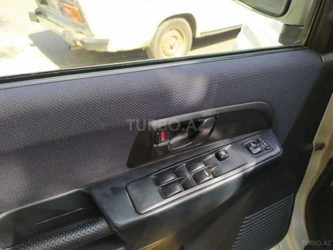 Mitsubishi Pajero io 1999, 253,000 km - 1.8 l - Quba