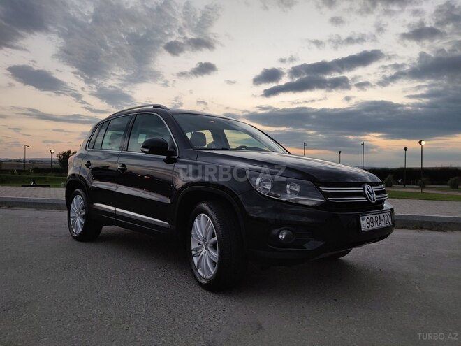 Volkswagen Tiguan 2014, 133,000 km - 2.0 л - Bakı