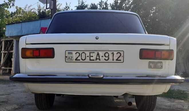 LADA (VAZ) 21011 1979, 125,000 km - 1.3 l - Goranboy