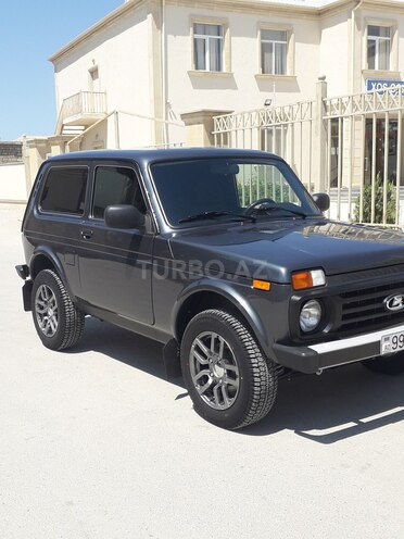 LADA (VAZ) Niva 2018, 32,000 km - 1.7 л - Bakı