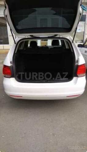 Volkswagen Golf 2010, 214,000 km - 1.6 l - Xaçmaz