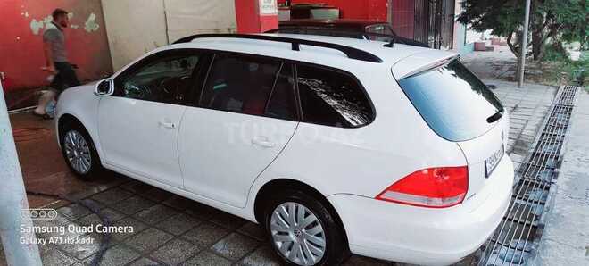 Volkswagen Golf 2010, 214,000 km - 1.6 l - Xaçmaz