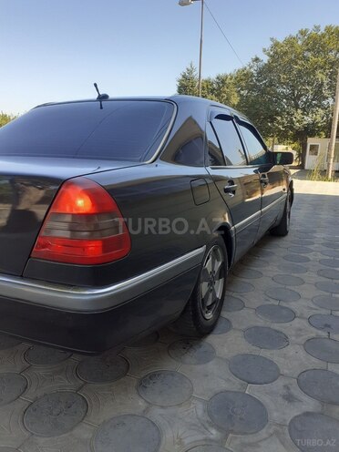 Mercedes C 220 1993, 443,559 km - 2.2 l - Masallı