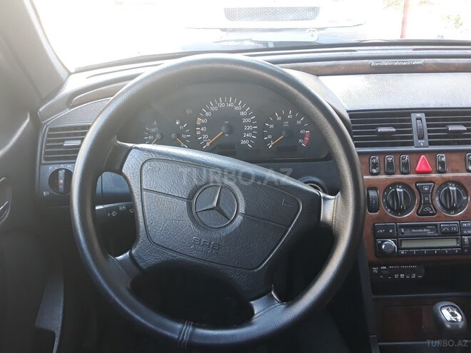 Mercedes C 240 1997, 480,000 km - 2.4 л - Lənkəran