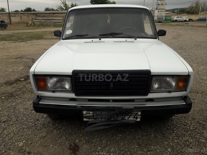 LADA (VAZ) 2107 2003, 20,000 km - 1.6 l - Quba