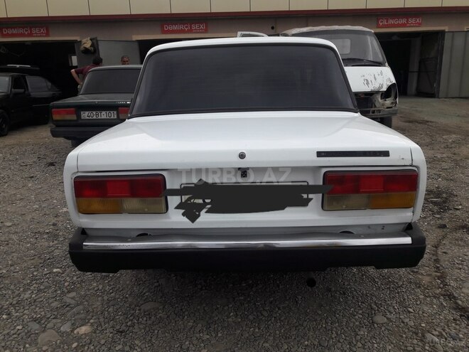 LADA (VAZ) 2107 2003, 20,000 km - 1.6 l - Quba