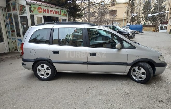 Opel Zafira 2000, 309,000 km - 1.8 л - Bakı