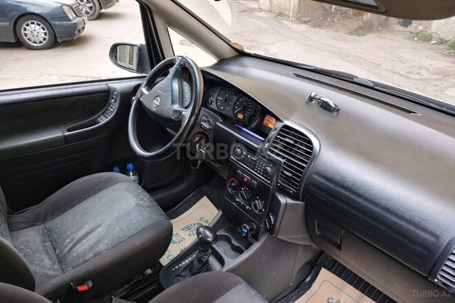 Opel Zafira 2000, 309,000 km - 1.8 л - Bakı