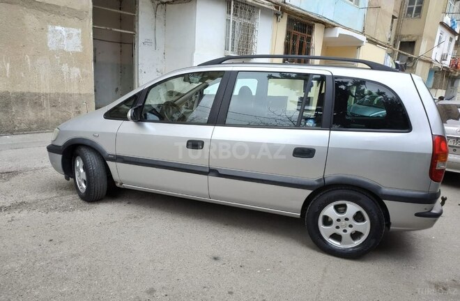 Opel Zafira 2000, 309,000 km - 1.8 л - Bakı