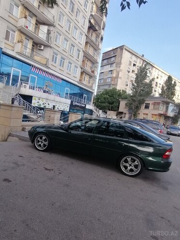 Opel Vectra 1996, 253,000 km - 2.0 l - Bakı