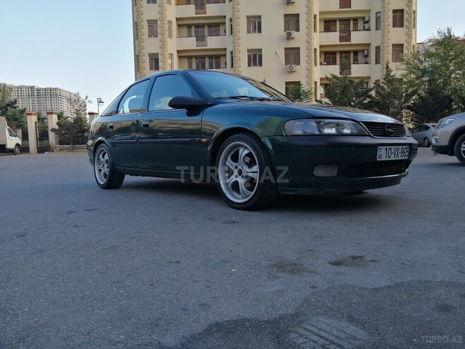 Opel Vectra 1996, 253,000 km - 2.0 l - Bakı
