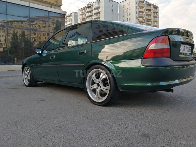 Opel Vectra 1996, 253,000 km - 2.0 l - Bakı