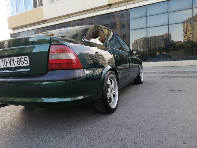 Opel Vectra 1996, 253,000 km - 2.0 l - Bakı