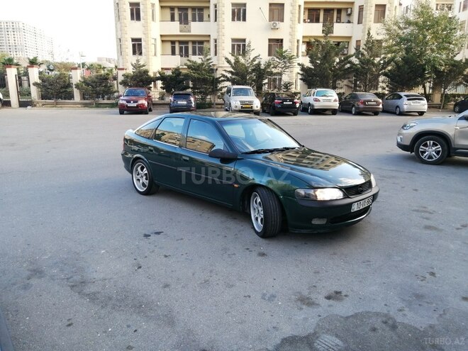 Opel Vectra 1996, 253,000 km - 2.0 l - Bakı