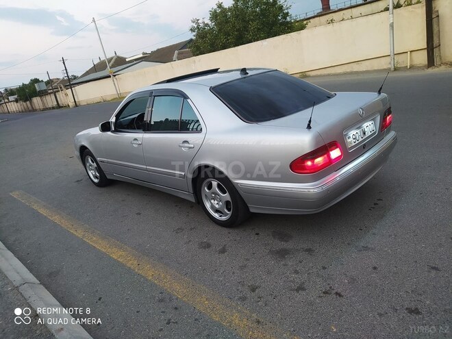 Mercedes E 240 2000, 320,000 km - 2.4 l - Bakı