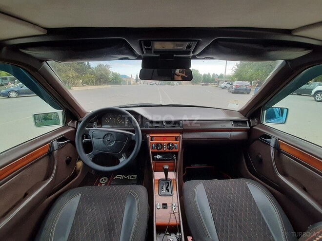 Mercedes E 200 1993, 310,500 km - 2.0 l - Sumqayıt