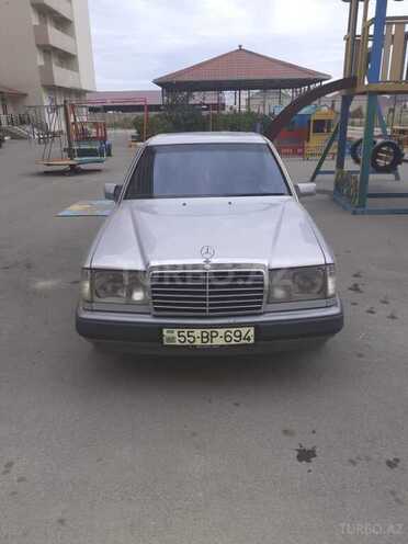 Mercedes E 300 1992, 235,652 km - 3.0 l - Bakı