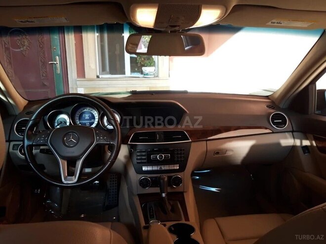 Mercedes C 250 2013, 68,000 km - 1.8 l - Bakı