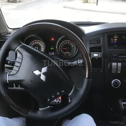 Mitsubishi Pajero 2008, 201,000 km - 3.8 l - Bakı
