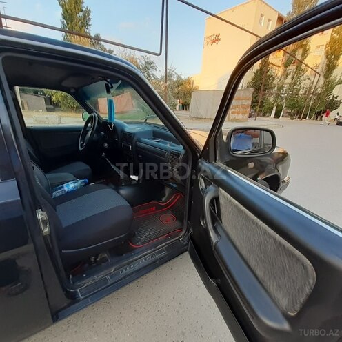 GAZ 31105 2004, 292,000 km - 2.3 l - Sumqayıt