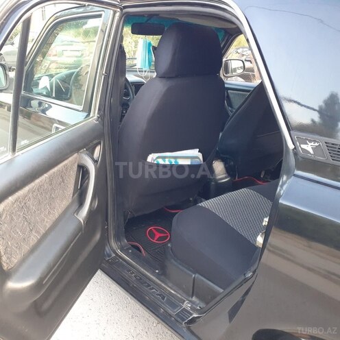 GAZ 31105 2004, 292,000 km - 2.3 l - Sumqayıt
