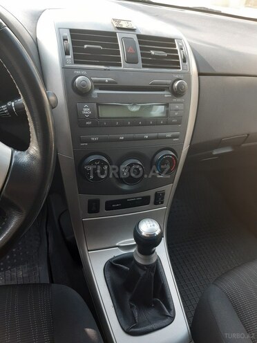 Toyota Corolla 2007, 190,000 km - 1.4 l - Bakı