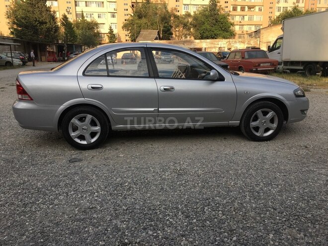 Nissan Sunny 2011, 140,000 km - 1.6 л - Bakı