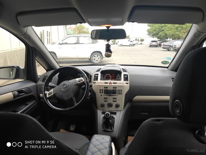 Opel Zafira 2008, 250,000 km - 1.7 л - Bakı