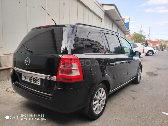 Opel Zafira 2008, 250,000 km - 1.7 л - Bakı