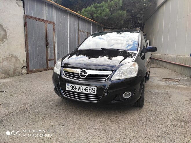 Opel Zafira 2008, 250,000 km - 1.7 л - Bakı