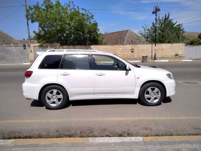 Mitsubishi Airtrek 2002, 200,200 km - 2.0 l - Masallı