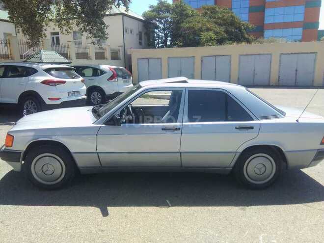 Mercedes 190 1993, 195,000 km - 1.8 l - Bakı