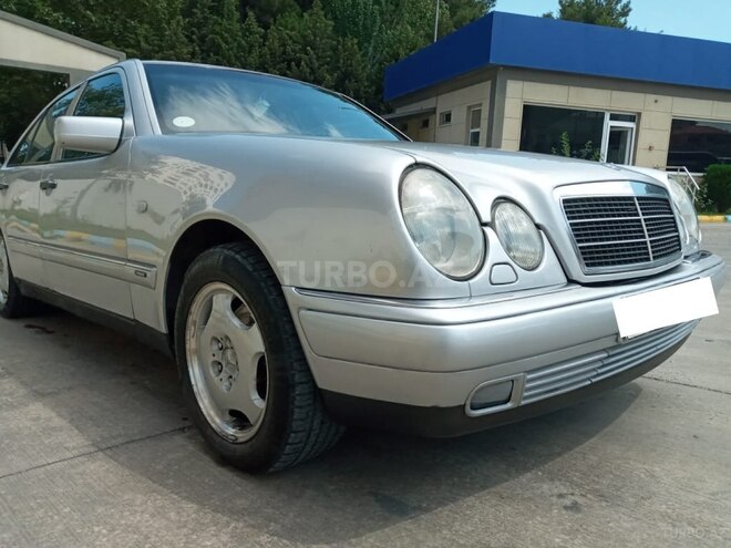 Mercedes E 230 1996, 412,000 km - 2.3 l - Bakı