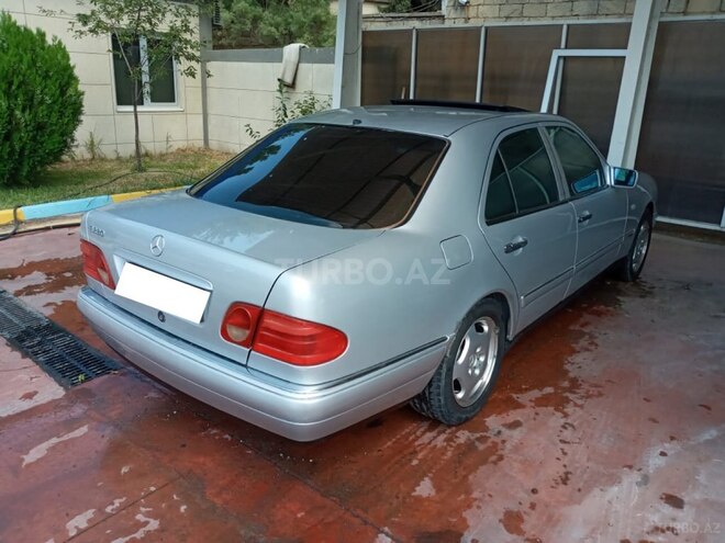Mercedes E 230 1996, 412,000 km - 2.3 l - Bakı