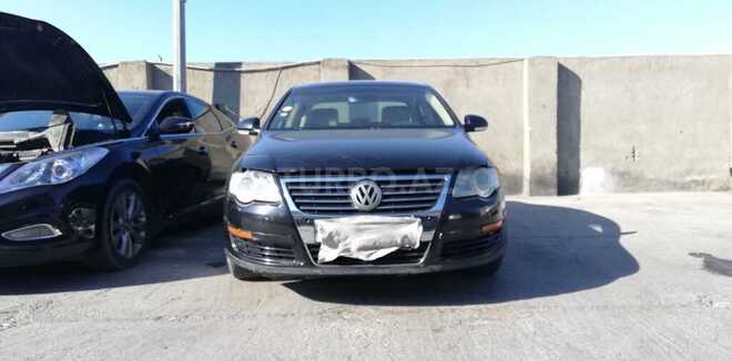 Volkswagen Passat 2006, 200,000 km - 2.0 л - Bakı