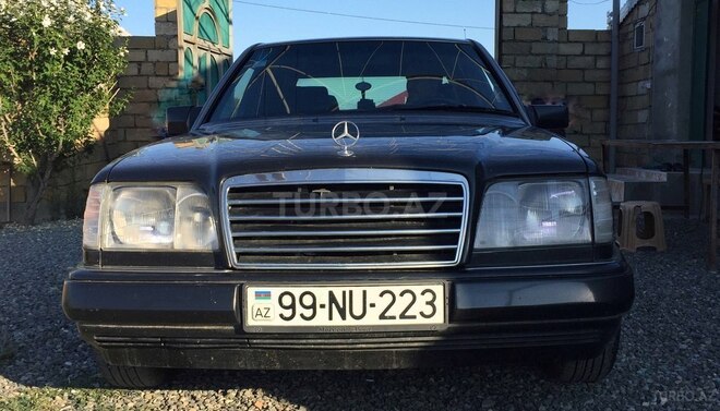 Mercedes E 220 1994, 533,000 km - 2.2 l - Goranboy