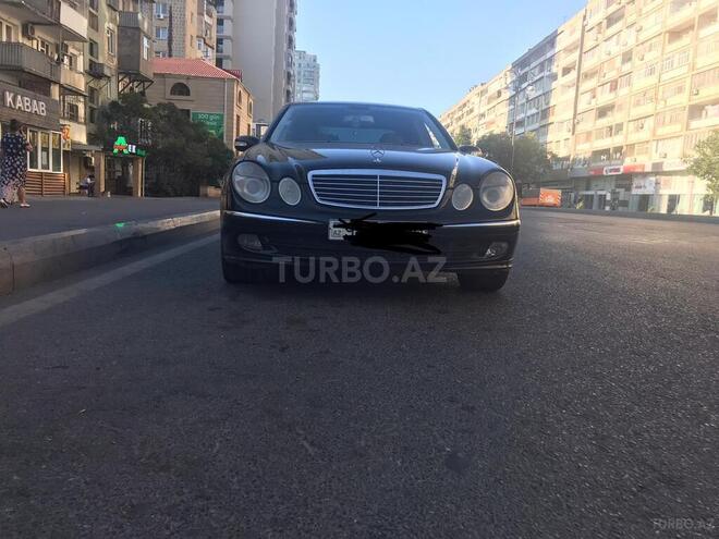 Mercedes E 270 2002, 214,086 km - 2.7 l - Bakı