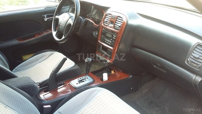 Hyundai Sonata 2004, 220,000 km - 2.0 l - Bakı