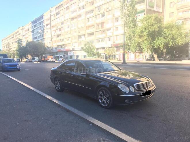Mercedes E 270 2002, 214,086 km - 2.7 l - Bakı