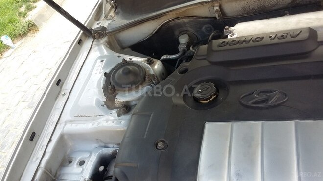Hyundai Sonata 2004, 220,000 km - 2.0 l - Bakı