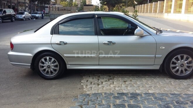 Hyundai Sonata 2004, 220,000 km - 2.0 l - Bakı
