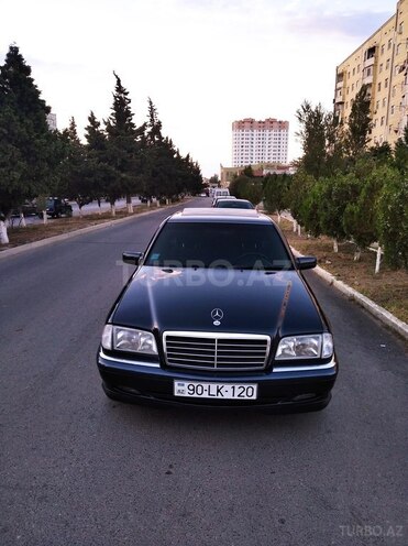 Mercedes C 240 1999, 256,172 km - 2.4 l - Sumqayıt