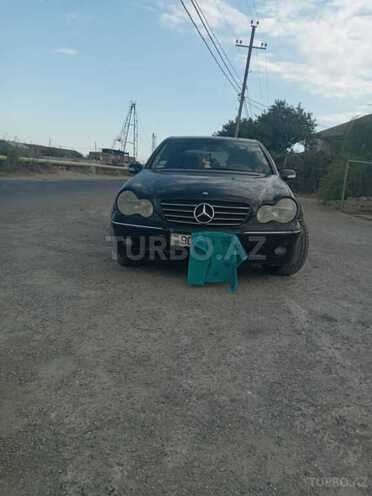 Mercedes C 240 2001, 250,000 km - 2.4 л - Bakı