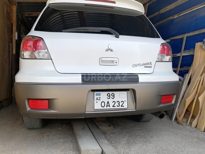 Mitsubishi Outlander 2003, 210,000 km - 2.4 l - Bakı