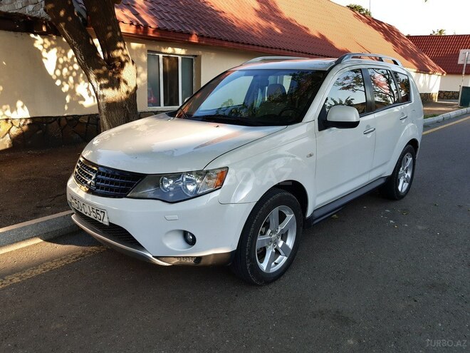 Mitsubishi Outlander 2008, 253,000 km - 3.0 l - Gəncə