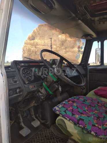 ZIL 5301 1998, 300,000 km - 4.0 л - Salyan