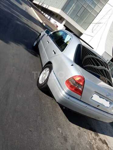 Mercedes C 220 1994, 385,880 km - 2.2 l - Bakı